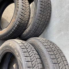 155/65R14 VRX2 スタッドレスタイヤの画像