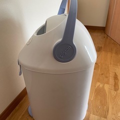 ピジョン　おむつごみ箱　おむつゴミ箱の画像