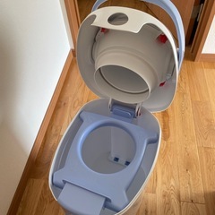ピジョン　おむつごみ箱　おむつゴミ箱の画像