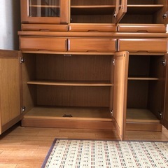 食器棚　9月29日迄の出品の画像