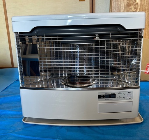 ☆2023年製トヨトミFF式ストーブ 分解掃除済み