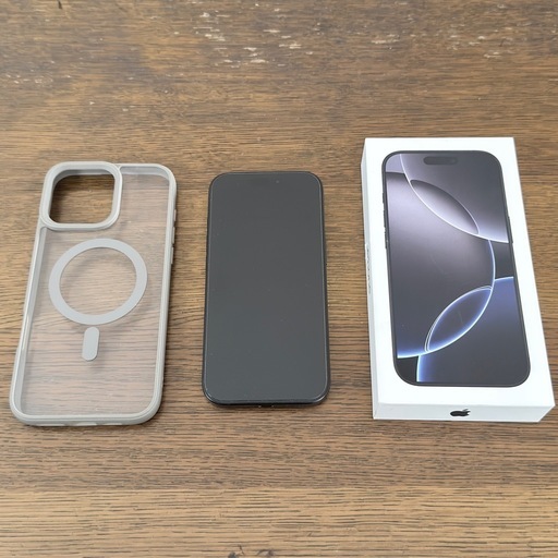 iPhone16Pro 128GB ブラックチタニウム