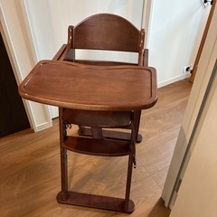 ベビー
ハイチェアの画像