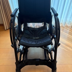 ヤマハ 車椅子電動アシスト化ユニット JWX-2 を装着した「OX社製 GW-E」です。※ロホクッション(38× 43cm)は含みませんの画像