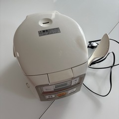 炊飯器3号炊きの画像