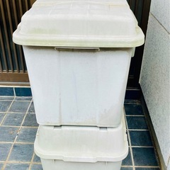 ボックス2個  縦46cm 横114cm 奥行き44.5cm 物置きの画像