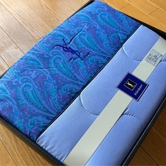 🟢新品🟢肌掛けとダウンケット２点セットの画像