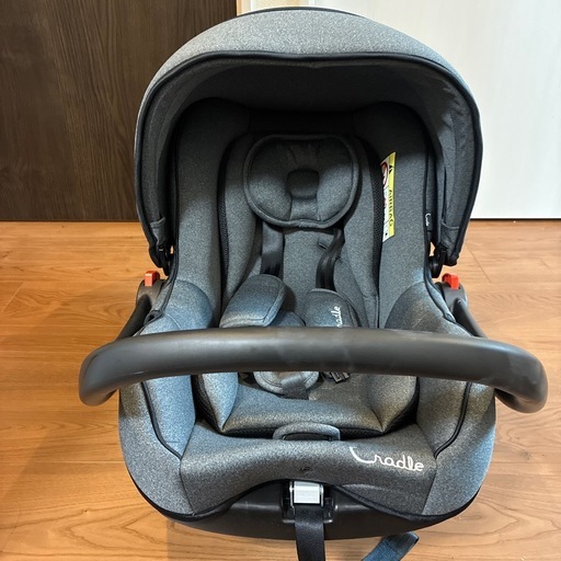 チャイルドシート、ベビーキャリー、ロッキングチェア、ベビーチェアの4way
