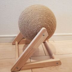 猫用　ボール型おもちゃ　爪研ぎ　ストレス解消の画像