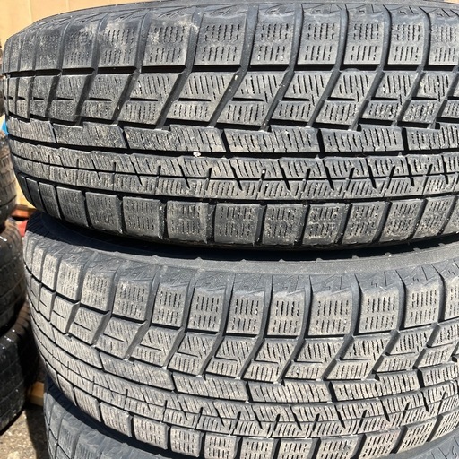 205/60r16.スタッドレスタイヤ