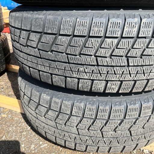 205/60r16.スタッドレスタイヤ