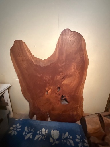 天然木 一枚板 玄関の目隠しに使っていました