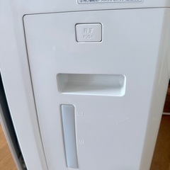 Panasonic ナノイー　加湿空気清浄機　F-VXE60の画像
