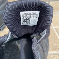 お取引中　子供靴　adidas 21.5cm マジック　差し上げますの画像