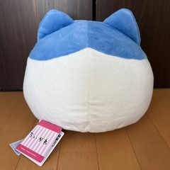 ハチワレ ぬいぐるみ クッションの画像