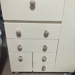 コスメワゴンの画像