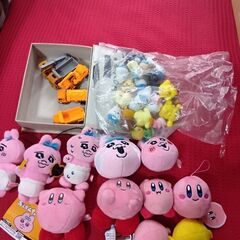 本日水曜限定、おもちゃ、ミニおもちゃ、ミニカー、ミニぬいぐるみなどいろいろ 　3個200円の画像