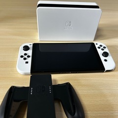 ほぼ新品 有機EL
Switchの画像