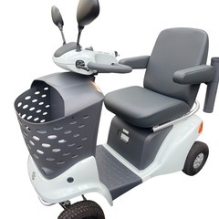 美品☆2024☆福岡引取り☆最新型 スズキ セニアカー　ET4D B型 ブリリアントホワイトパール　シニアカー 電動カートの画像