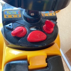 （音でません）乗れるショベルカーの画像