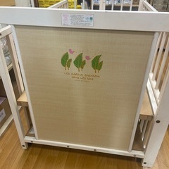 ベビーベッドの画像