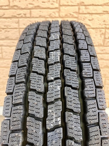 受け渡し決定しました【超訳あり】新品軽トラ用スタッドレス　ヨコハマiceGUARDiG91 145/80R12 4本セット