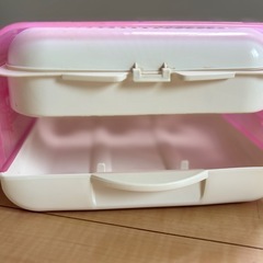 ピジョン　哺乳瓶消毒ケースの画像