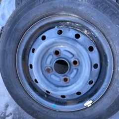 135/80R12 古タイヤ　ホイール付き4本の画像