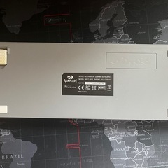 ゲーミングキーボード|Redragon K617の画像