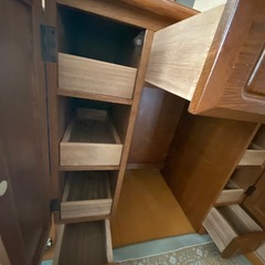 
アンティーク　ドレッサーの画像