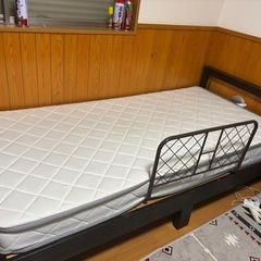 シングルベッド&マットレスの画像