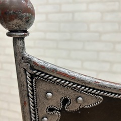 ヴィンテージアイアンチェアーの画像