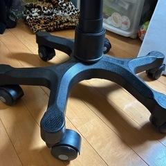 事務椅子　中古美品の画像