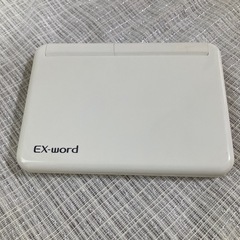 CASIO EX-word XD-K4700 電子辞書　辞書カバー付きの画像
