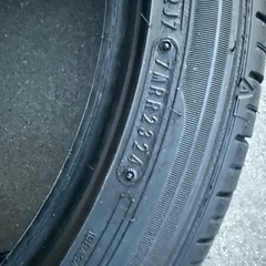 225/45R18 2024年製　タイヤ３本　８部溝の画像