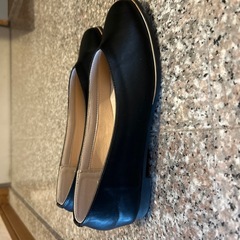 着用回数一度のパンプス定価5000円の画像