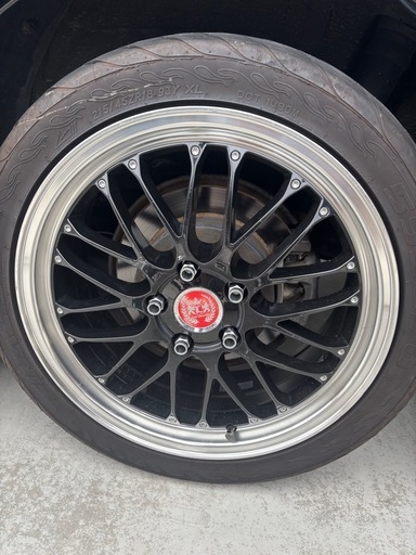 今週末取引できる方優先マイスター　18インチ　タイヤ付き　4本セット