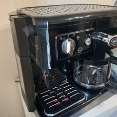 デロンギコーヒーメーカーの画像