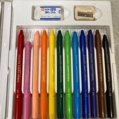 サクラ　クーピーペンシル12色の画像