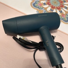 サロニア　ドライヤーの画像
