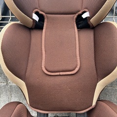 LEAMAN ハイバックジュニアチャイルドシート ブラウンの画像