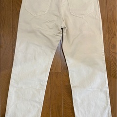新品未使用 Lee デニム　サイズ34 e524  ホワイト？ベージュ　ジーンズ　の画像