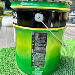 MOLY GREEN 5W-30 エンジンオイル　 20L 限定版　(定価約16,000円前後の品)の画像