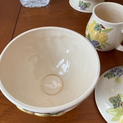 陶器製ポットやカップ他まとめての画像