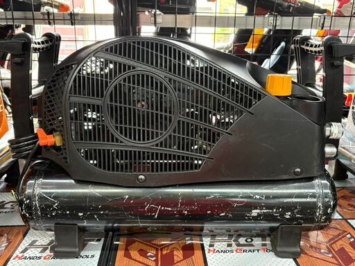 【中古】マックス MAX AK-HL1270E3 スーパーエアコンプレッサ 高圧/常圧 タンク11L【ハンズクラフト佐賀】