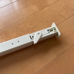 【穴あけ不要】 つっぱり式カーテンレールの画像