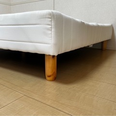 【無料】脚付きマットレス ダブル ベッドの画像
