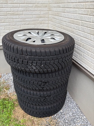 スタッドレスタイヤ 195/55R157