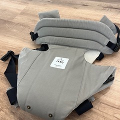 キューズベリー抱っこ紐ZEROの画像