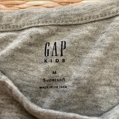 GAP 8-9歳 Tシャツの画像